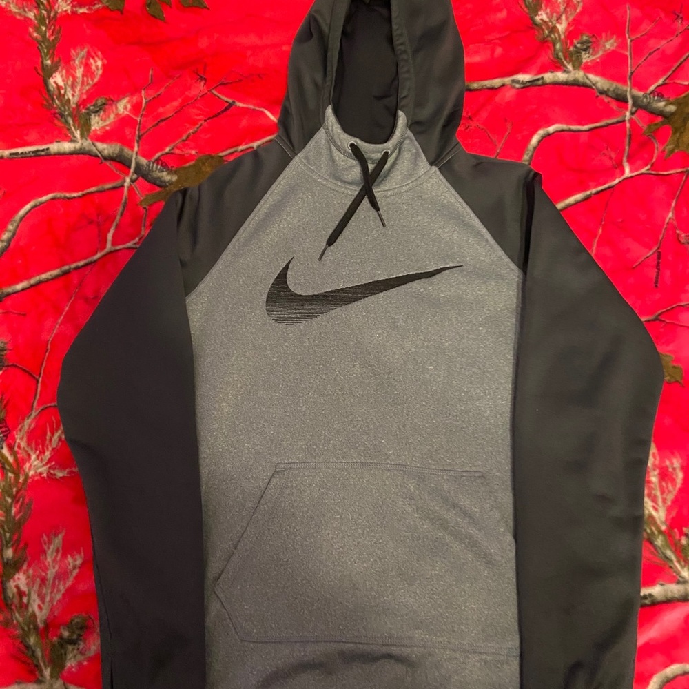 Nike hoodie